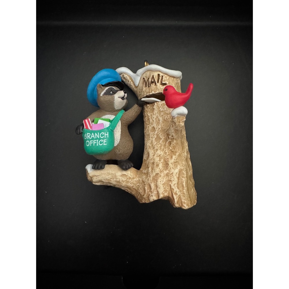 Hallmark Keepsake Mail Call Raccoon Ornament Ed Seale Artists Favorites 1990s